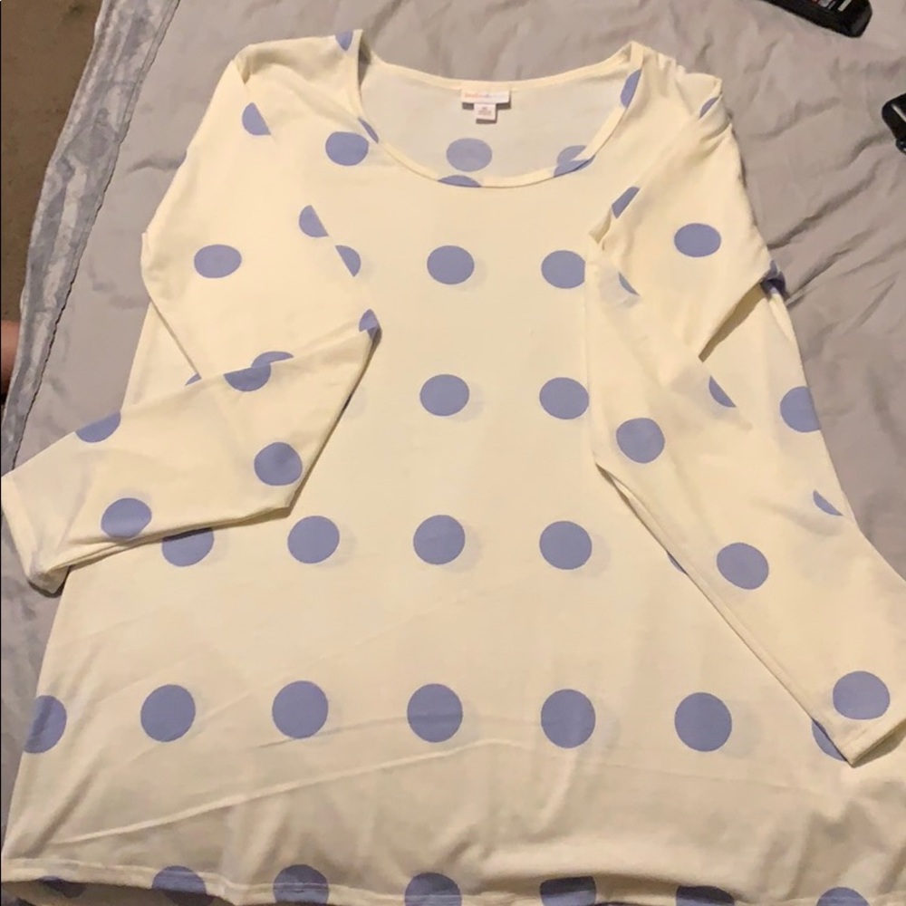 Long sleeve LuLaRoe shirt polkadots